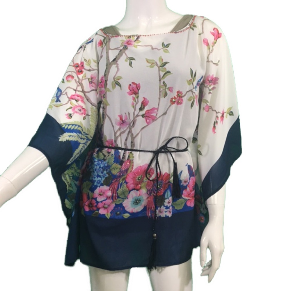 EUC Freeway Floral Beaded Shirt w/ Tie